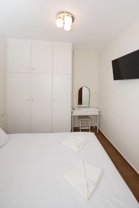 Anna Maria Apartment Lefkada City Bagian luar foto